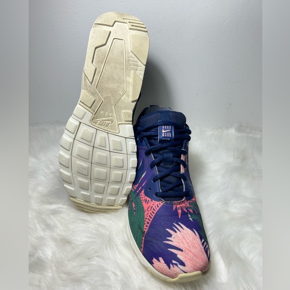 Nike Women's Nike Air Max Motion Running Shoes Purple Size 9 - Picture 4 of 8